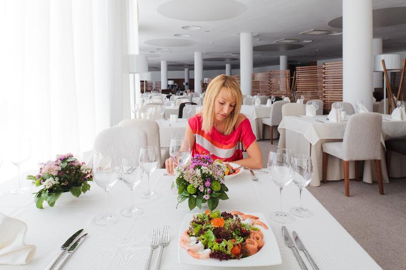 Lighthouse Golf & Spa Apartments Balchik Eksteriør billede